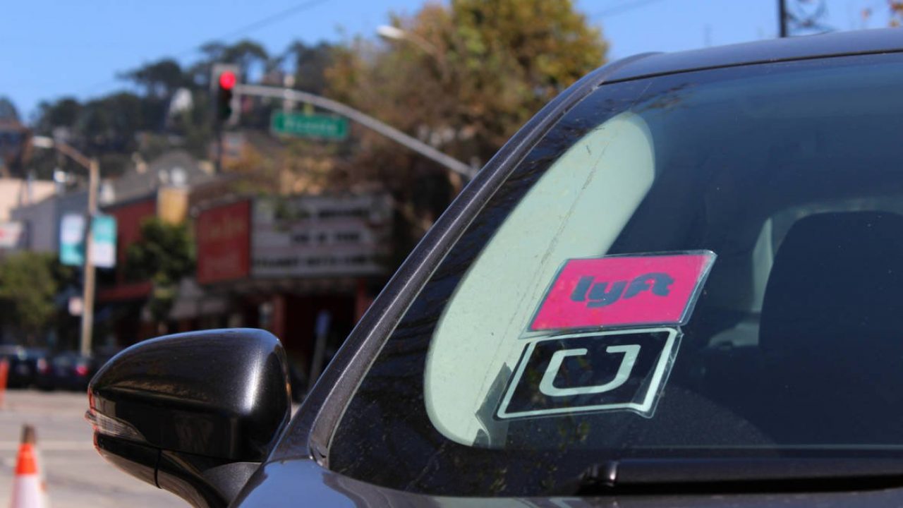 A Study Shows Uber and Lyft Charge More For Rides To Non-White Areas