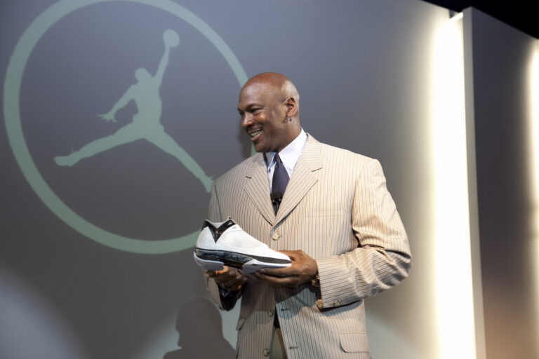 Nike, Michael Jordan, Philadelphia