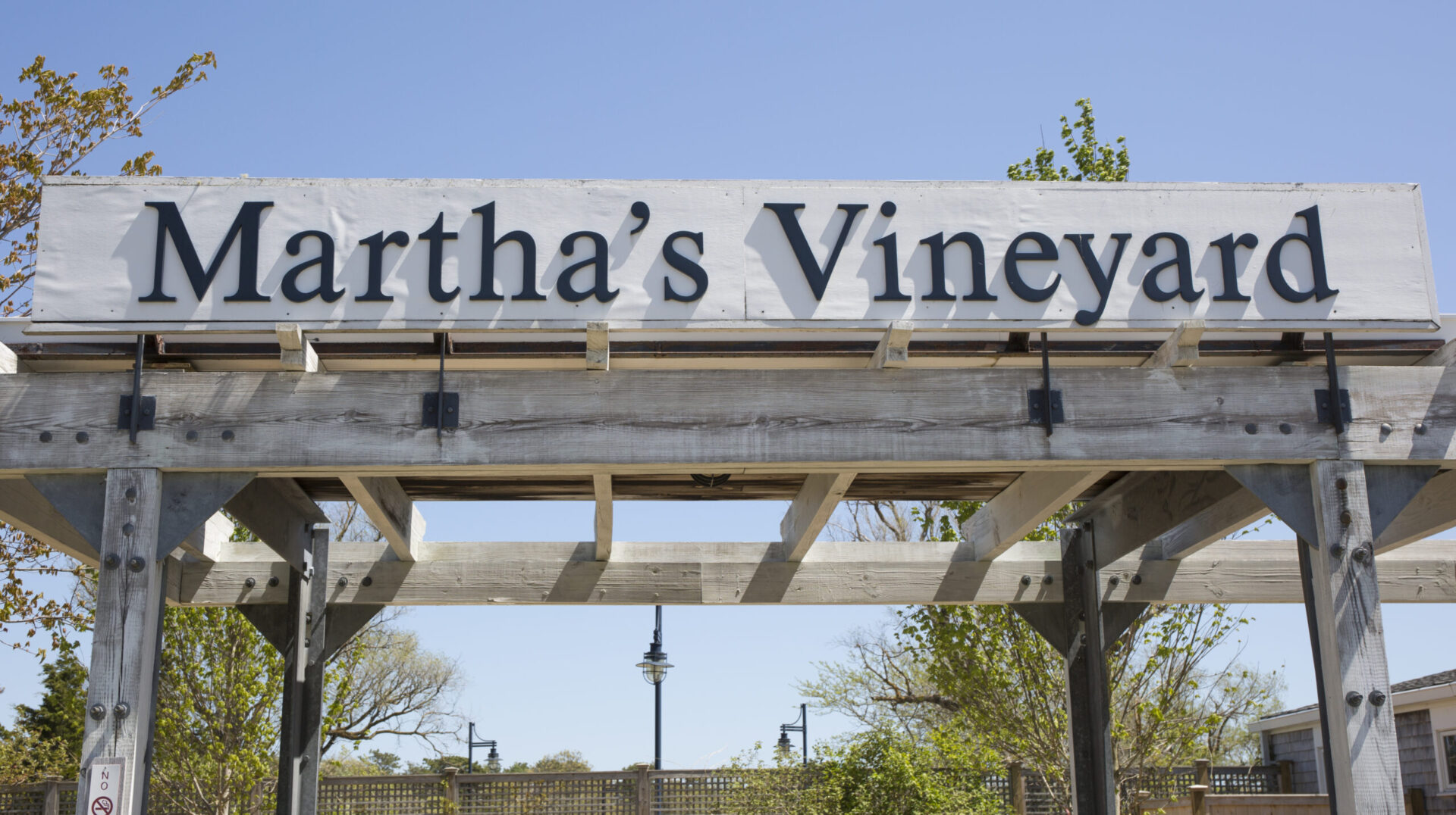 Martha's Vineyard sign