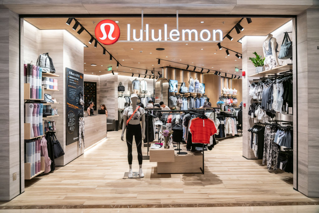 Former employee claims Chicago's Lululemon fosters anti-Black environment
