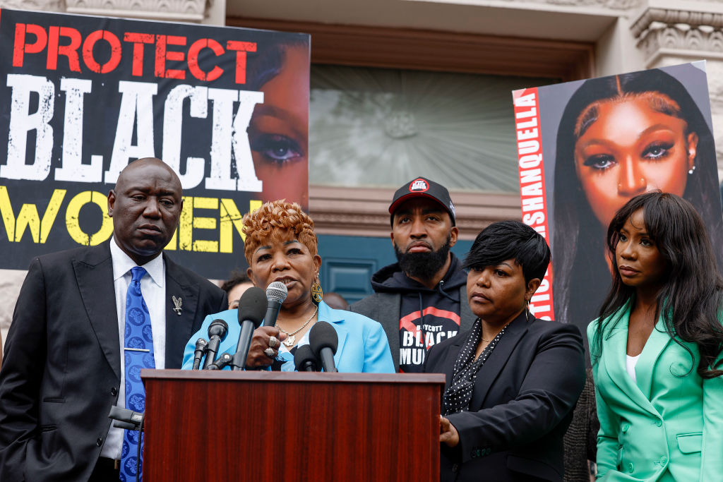 Shanquella Robinson’s Family To File Lawsuit Against Those Who Were Present At The Time Of Her Death