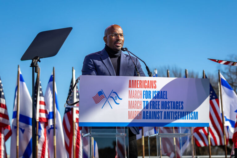 Van Jones Ridiculed For Speech At ‘March For Israel’ Rally, Booed By Crowd Over Call For ‘Cease-fire’