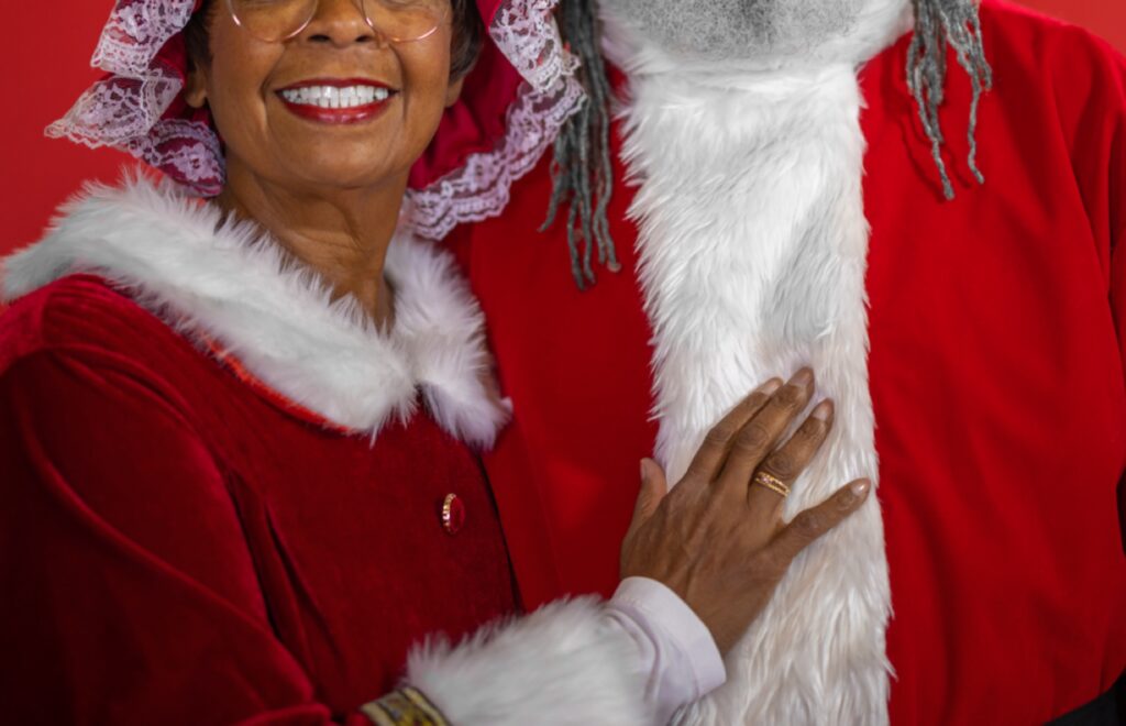 Meet Mrs. and Mr. Black Santa Of Erie, Pennsylvania