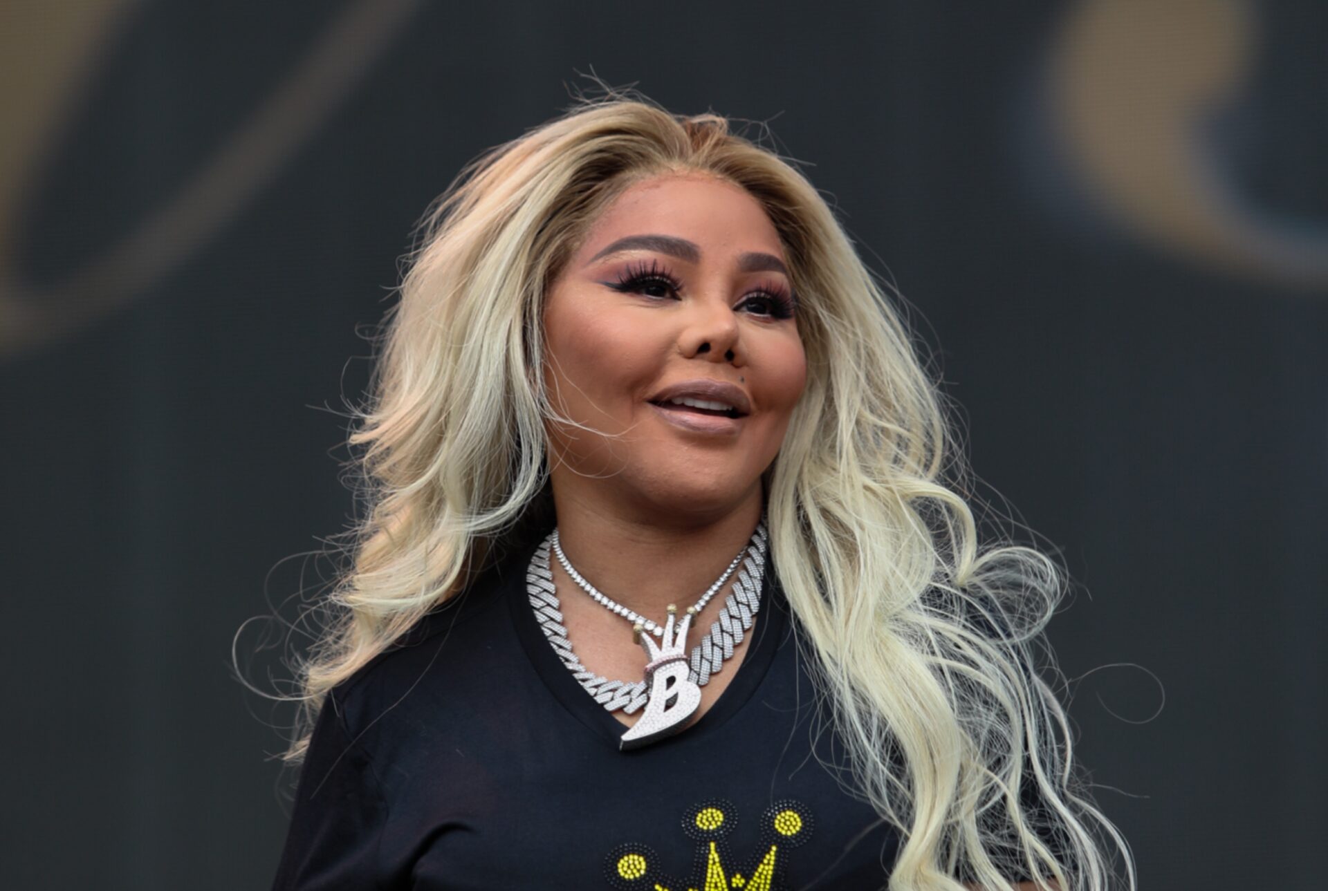 Lil Kim Believes Her Memoir Will Outsell The Bible, Foxy Brown Says Otherwise