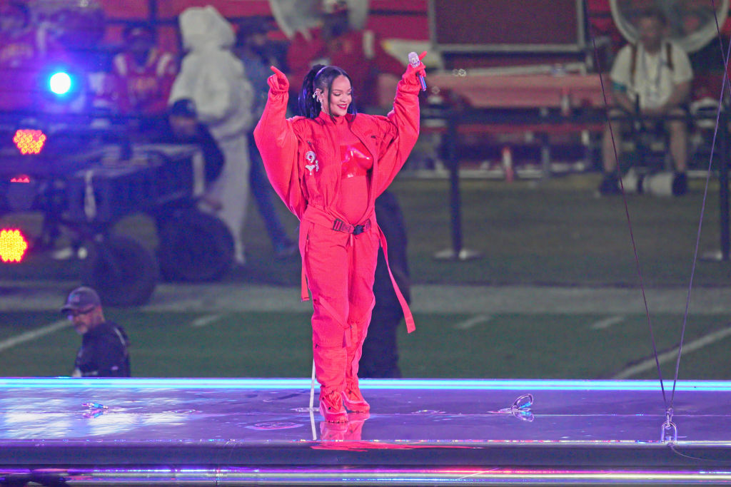 Rihanna Admits Her Iconic Super Bowl Pregnancy Reveal Was An Accident #Rihanna