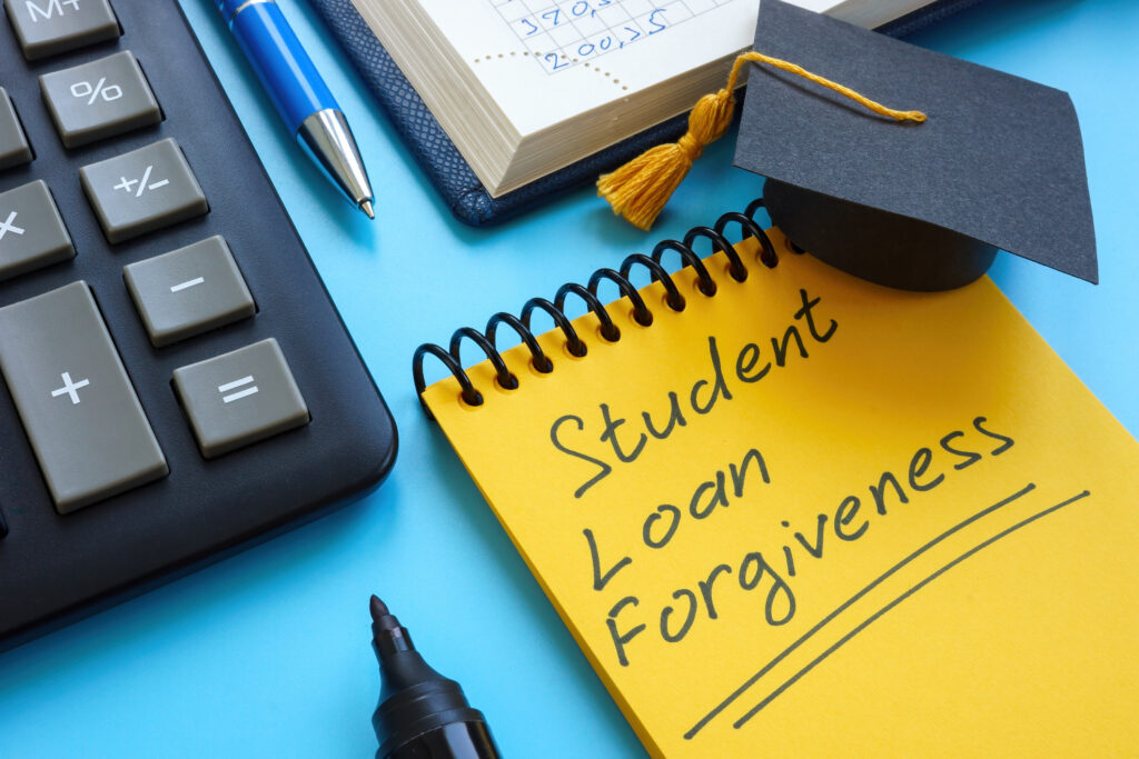 Just Graduated College? It’s Time To Tackle Your Student Loans