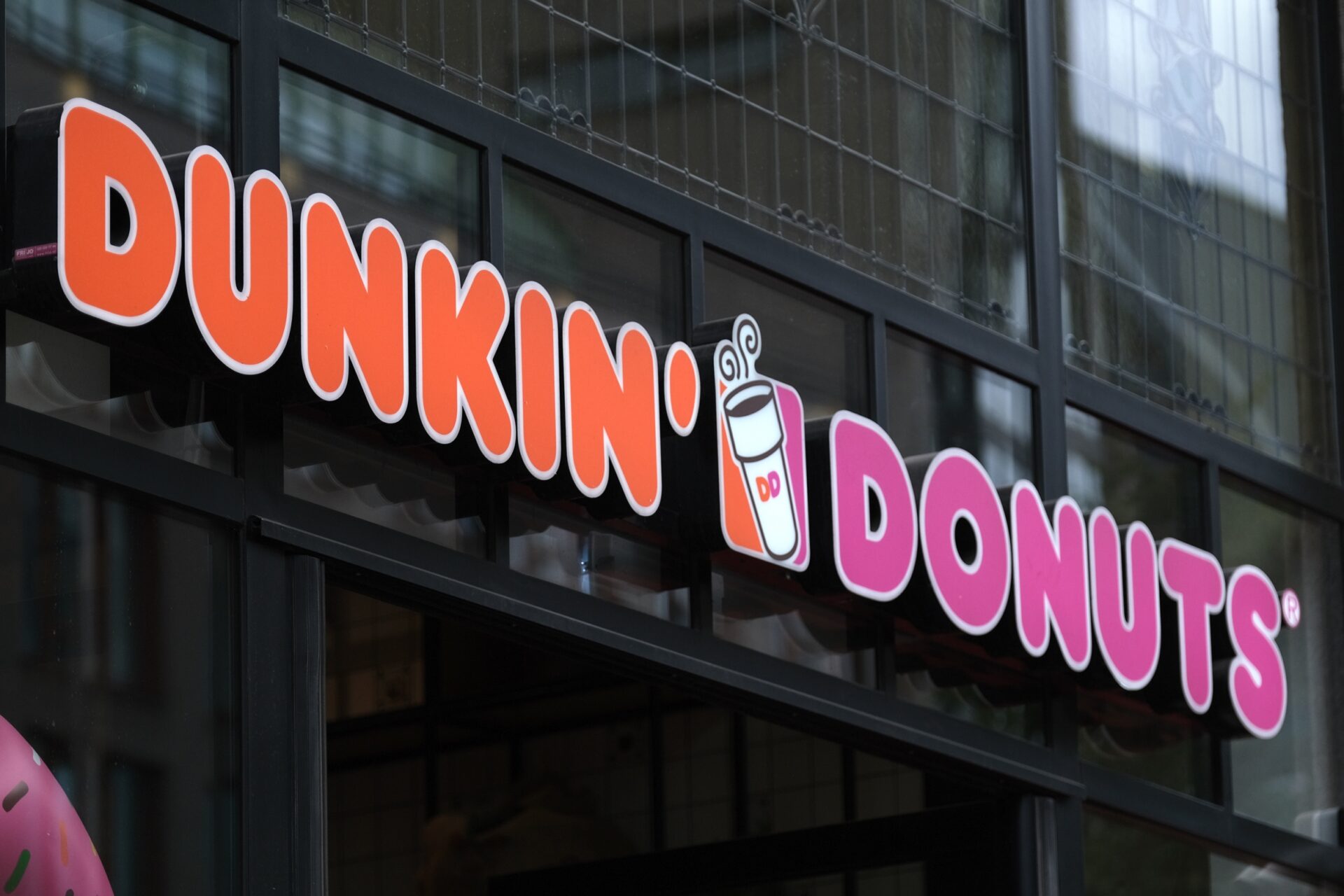 Dunkin' Donuts, exploding toilet, lawsuit