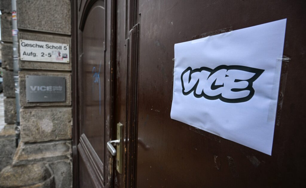 More Layoffs!? Vice Media Abruptly Lay Off Workers, Town Hall Ends Amid Emoji Disapproval