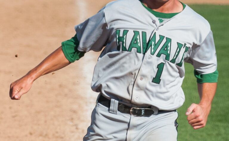 College Baseball, Hawaii baseball