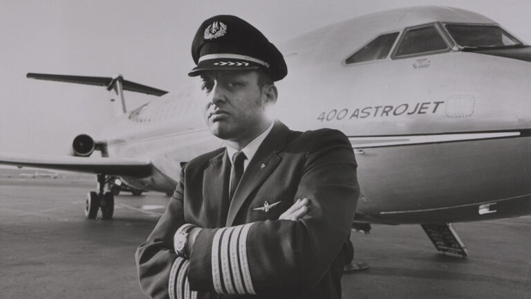 David E. Harris, Pilot, American Airlines