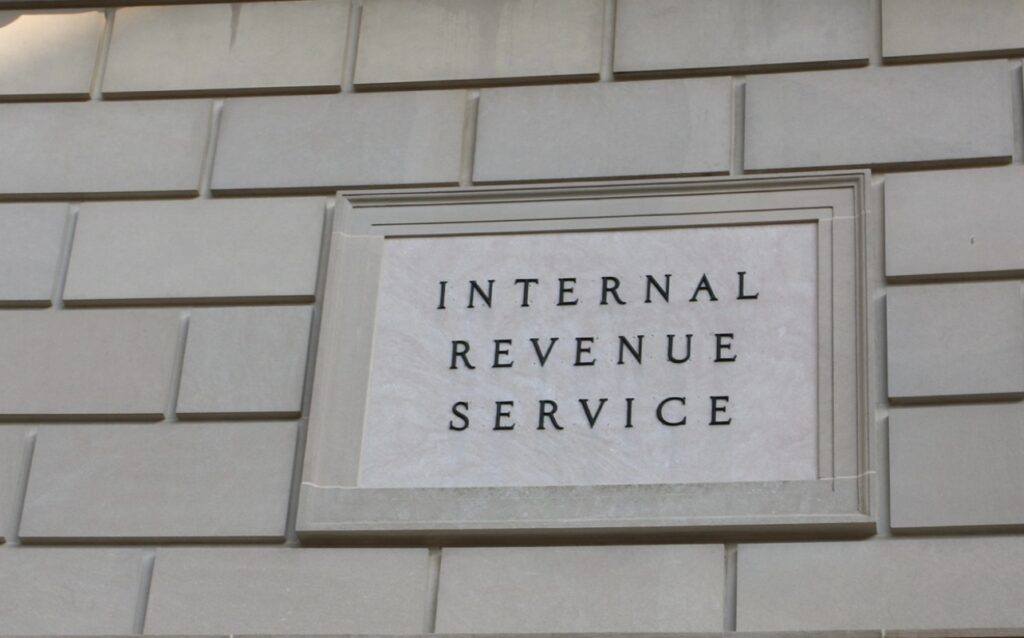 Chaos Erupts At Houston IRS Office, Forcing Early Closure Ahead Of Tax Deadline