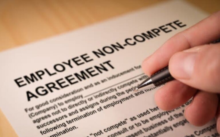 Employee Non-compete agreement, Signing, Ban, FTC Ban