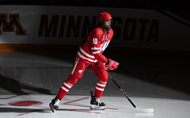 Laila Edwards, Team USA, Hockey