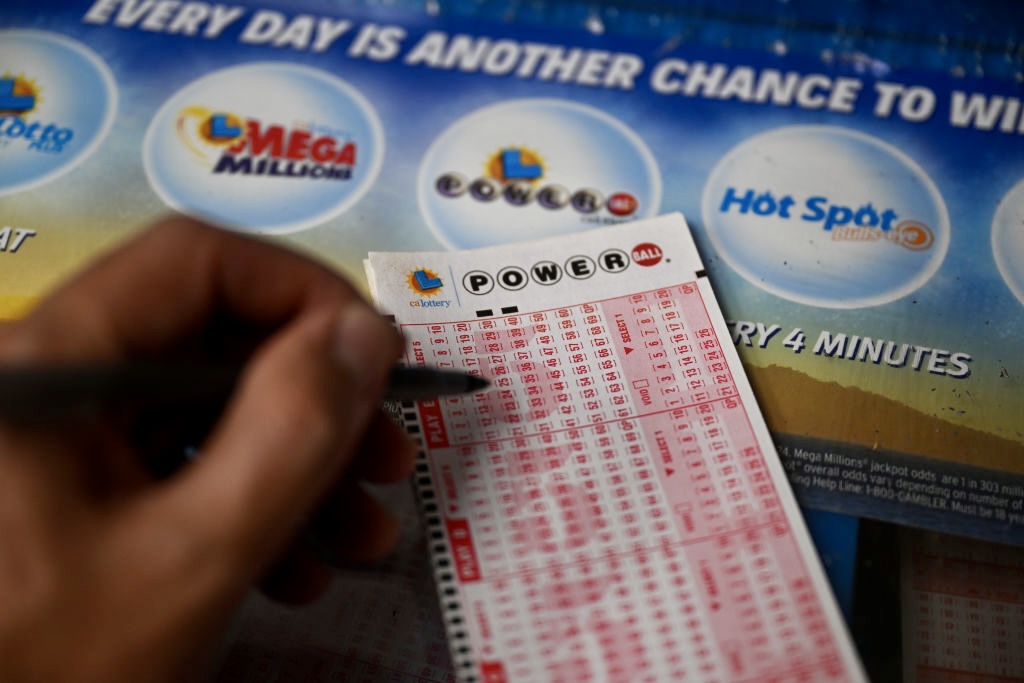 Virginia Woman Wins $50K Powerball With Fortune Cookie Numbers