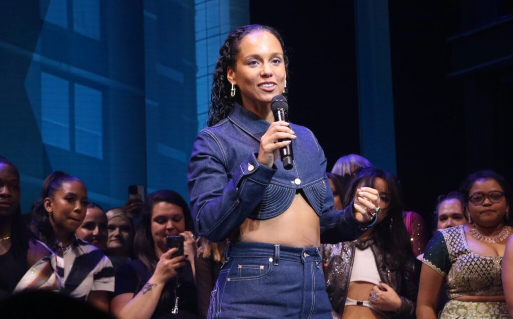 Alicia Keys Pops Champagne To Celebrate ‘Hell’s Kitchen’ Musical’s 13 Tony Award Nominations