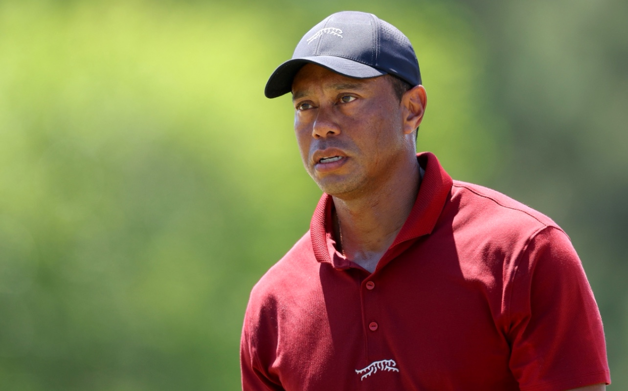 Tiger Woods, Luxury Apparel, Sun Day Red, Golf