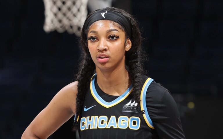 Angel Reese, Chicago, basketball game, WNBA