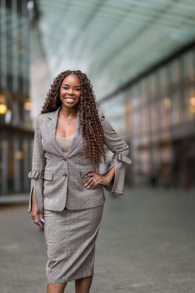 Erica Cobb, comeback Tv