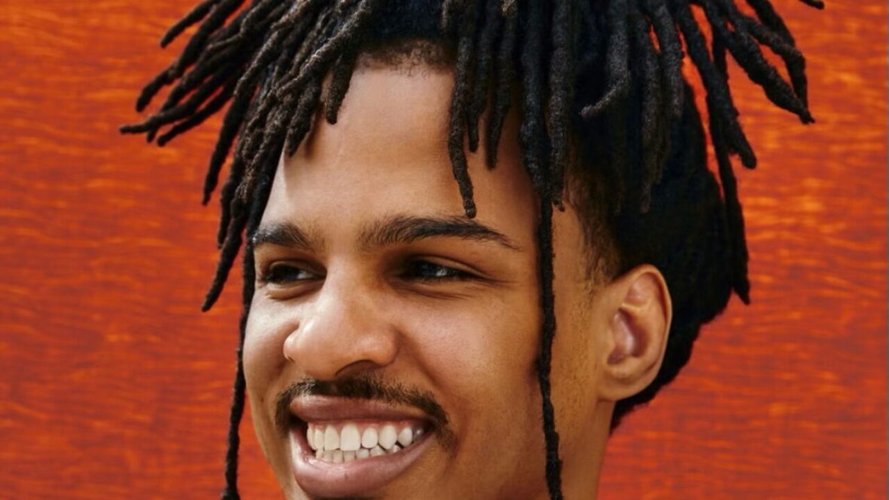 Keith Lee Hosts Thanksgiving Giveaway Feeding Texas Families